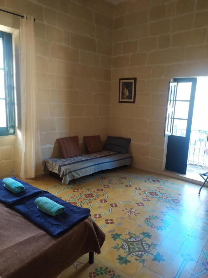 Farmhouse Tal Kaptan Kerċem Extérieur photo