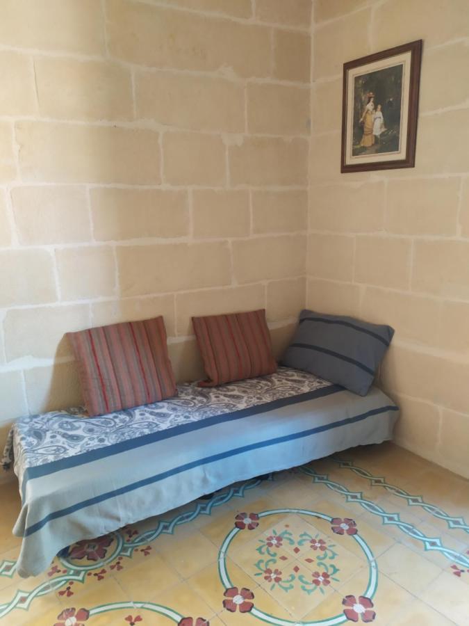Farmhouse Tal Kaptan Kerċem Extérieur photo